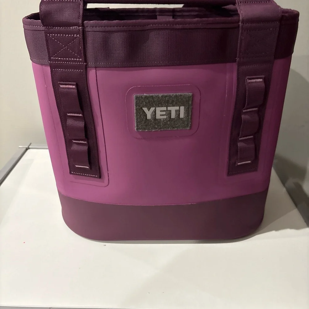 YETI 20 Nordic Purple Tote Bag - Picture 4 of 6